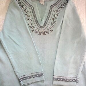 Dress Barn Women's Aqua Blue Stretch Top With Sparkle Collar and Cuffs. Size XL